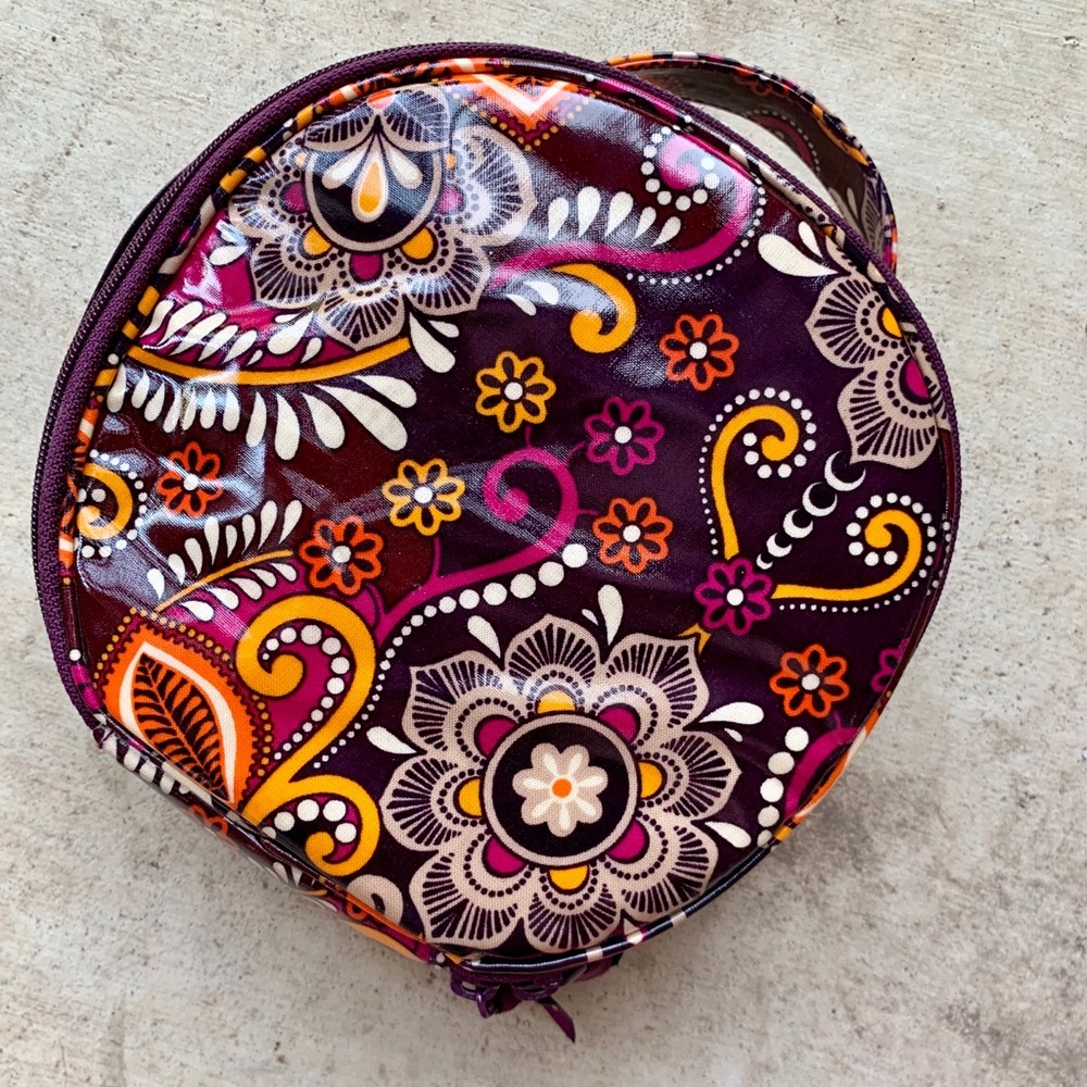Vera Bradley Bag Mini Round Toiletry - Picture 2 of 6